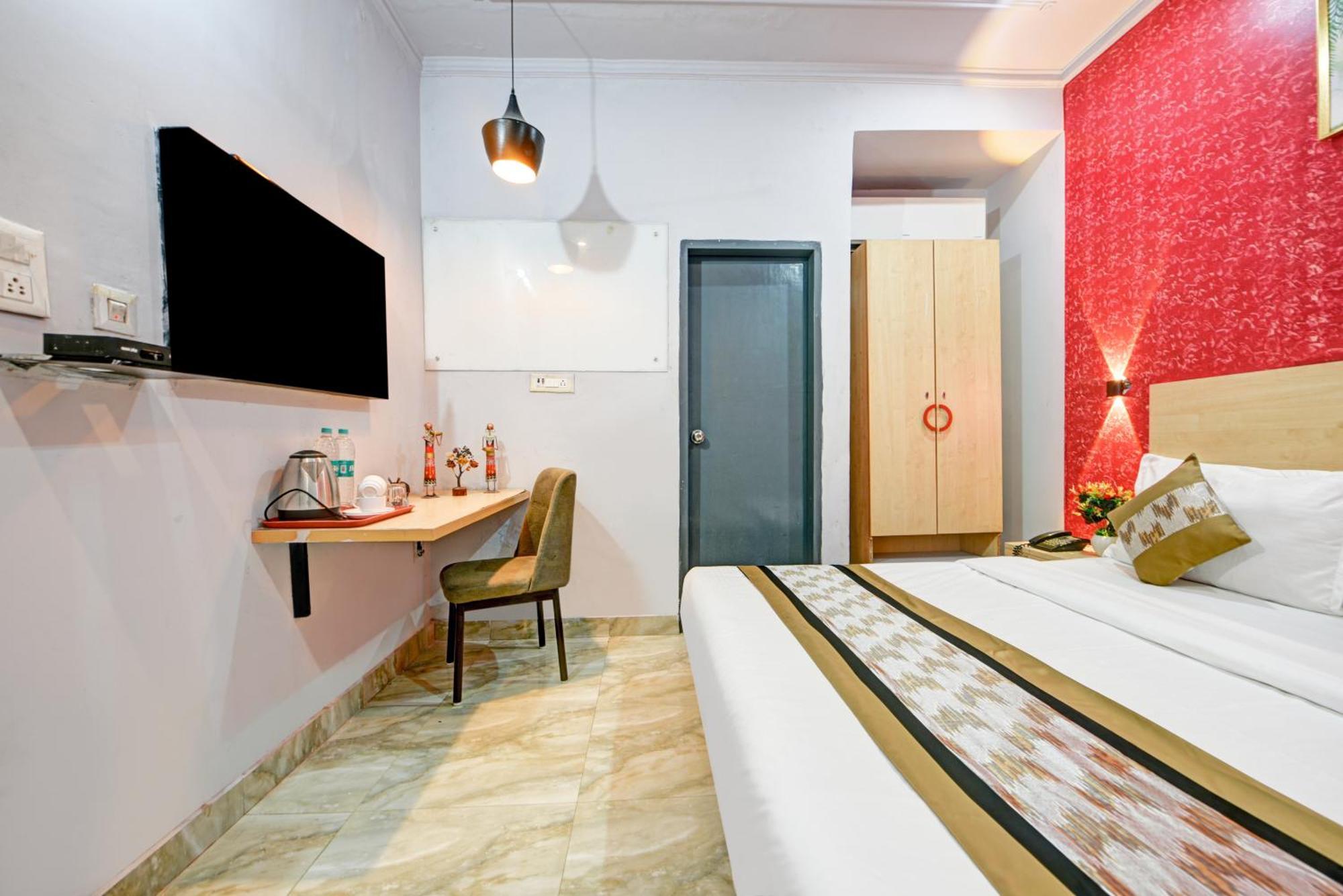 Royal Spark Inn1 - Medicity Gurugram, Near Medanta Hospital Gurgáon Exteriér fotografie