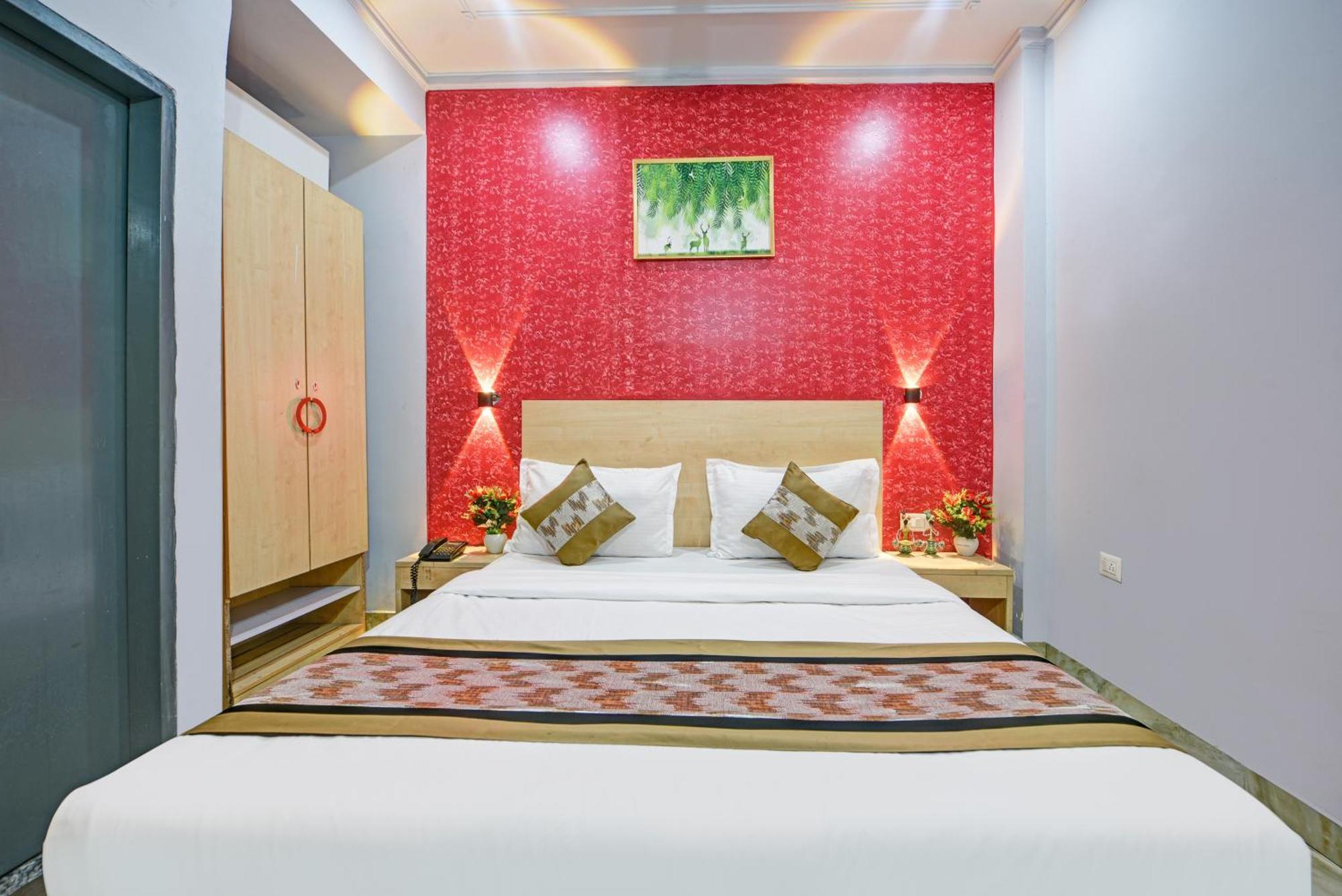 Royal Spark Inn1 - Medicity Gurugram, Near Medanta Hospital Gurgáon Exteriér fotografie